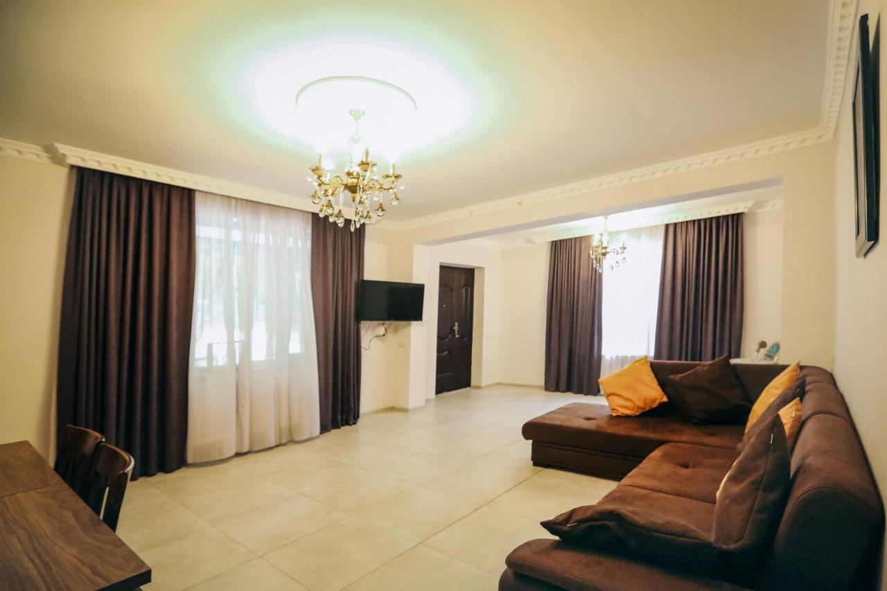 Bebo Babu Guest House Kutaisi Exterior photo