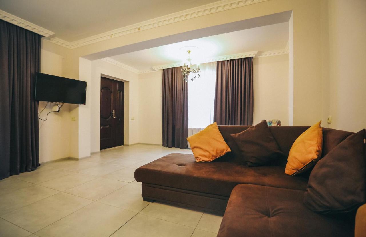 Bebo Babu Guest House Kutaisi Exterior photo